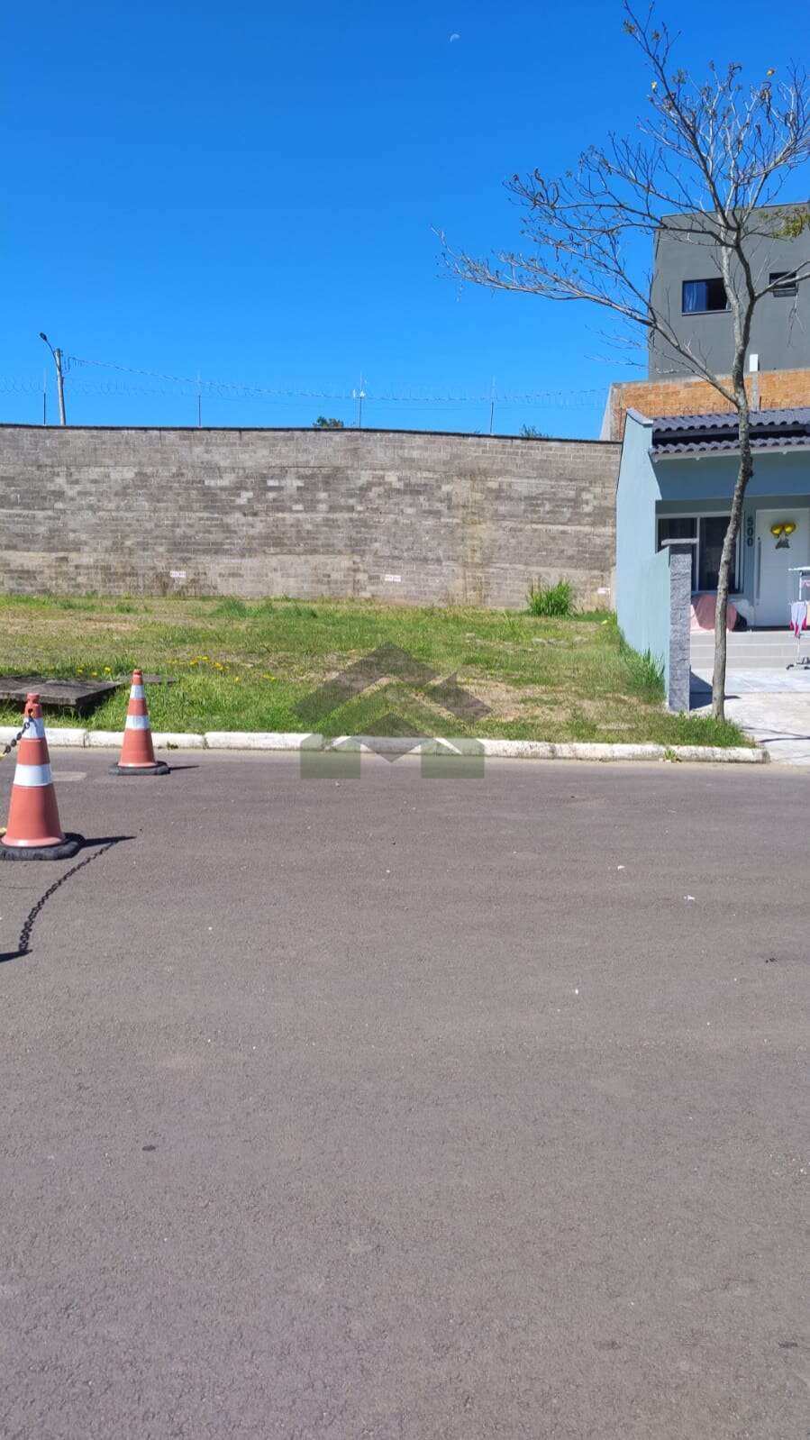  - Lote 125m² em Bairro Planejado com Segurança e Lazer - Jardim Ecoville